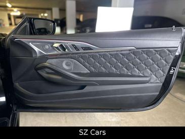 BMW M8 Cabriolet Competition — photo 33