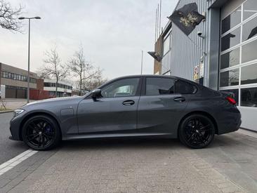 BMW Série 3 High Executive 330e — photo 15