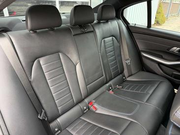 BMW Série 3 High Executive 330e — photo 29