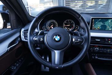 BMW X6 M Sport 30d — photo 18