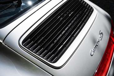 Porsche 993 Carrera 4S — photo 6