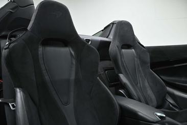 McLaren 720S — photo 8