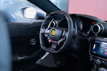 Ferrari Portofino M — photo 19