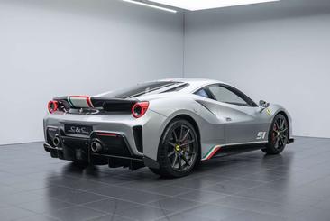 Ferrari 488 — photo 3