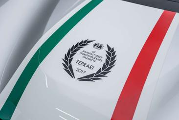 Ferrari 488 — photo 13