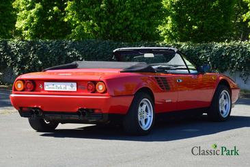 Ferrari Mondial — photo 17