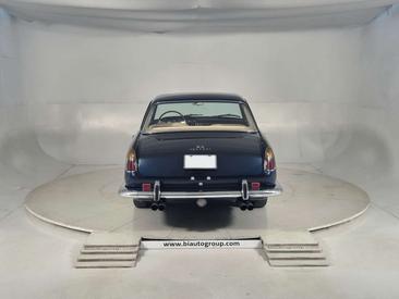 Ferrari 250 GT — photo 3