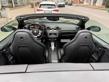 Ferrari California — photo 7