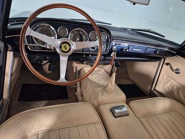 Ferrari 250 GT — photo 8