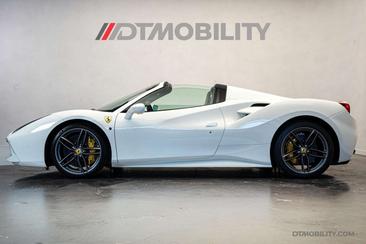 Ferrari 488 Spider — photo 7