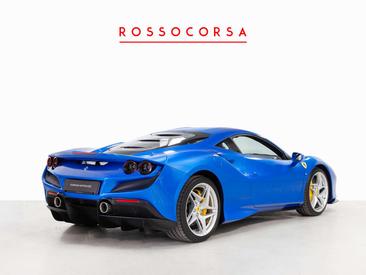 Ferrari F8 Tributo — photo 3