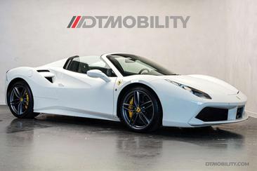 Ferrari 488 Spider — photo 17