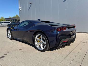 Ferrari SF90 Stradale — photo 6