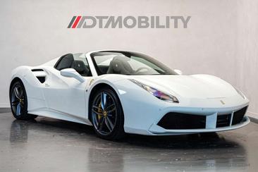 Ferrari 488 Spider — photo 18