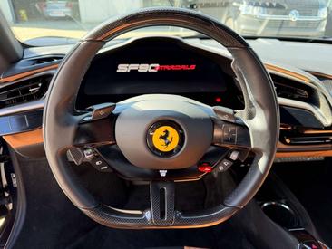 Ferrari SF90 Stradale — photo 18