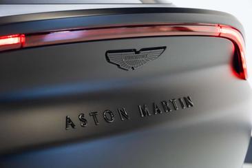 Aston Martin DBX 4.0 V8 — photo 3