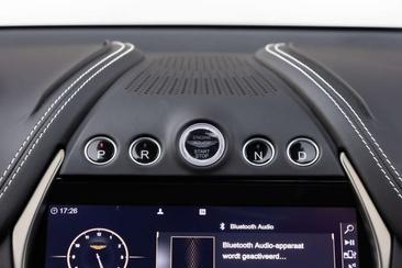 Aston Martin DBX 4.0 V8 — photo 16
