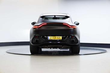 Aston Martin DBX 4.0 V8 — photo 25