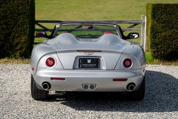 Aston Martin AR1 — photo 6