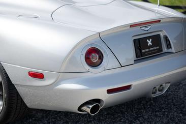 Aston Martin AR1 — photo 12