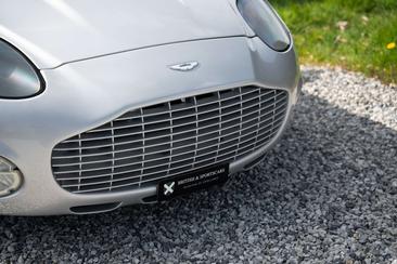 Aston Martin AR1 — photo 15
