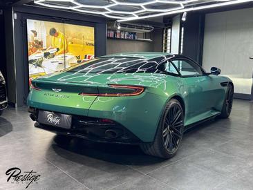 Aston Martin DB12 4.0 V8 Auto — photo 4