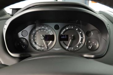 Aston Martin Vanquish Coupé Vanquish S — photo 21