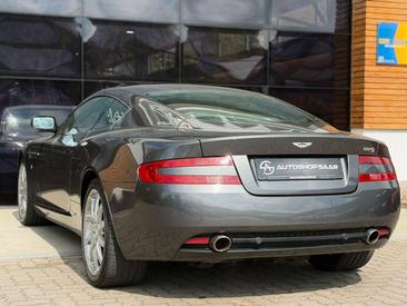 Aston Martin DB9 5.9 V12 Touchtronic — photo 10