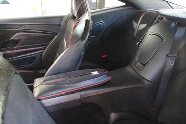 Aston Martin DBS Superleggera 5.2 V12 725 — photo 22