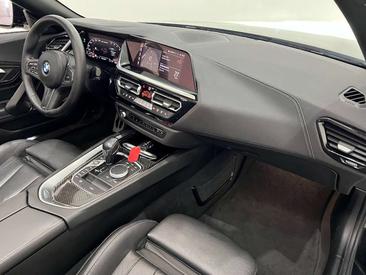 BMW Z4 M Black M40i — photo 14