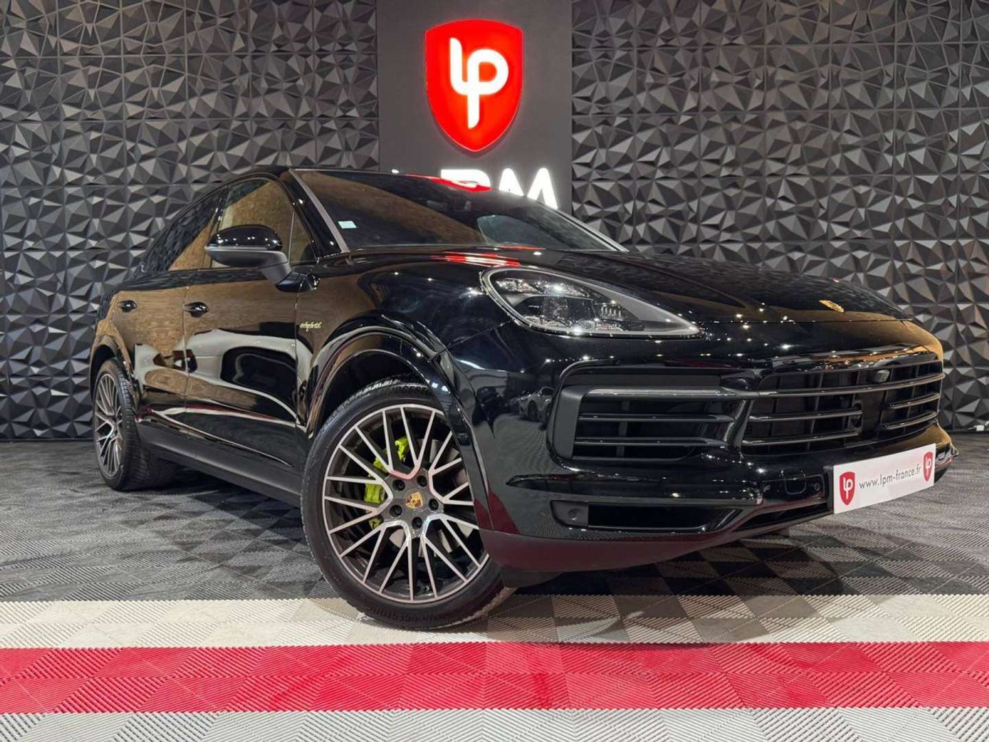 Porsche Cayenne E-Hybrid - 2021 - Joinsteer - #1