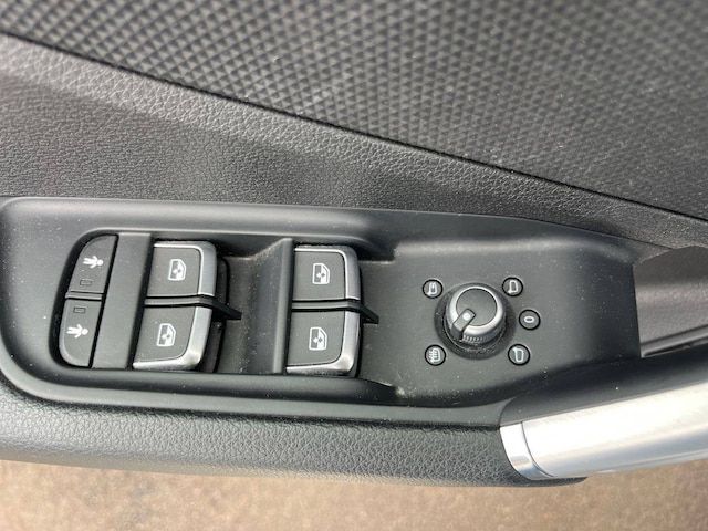 Audi Q2 S Line Plus 35 TFSI 150 Ch S Tronic - 2022 - Joinsteer - #49