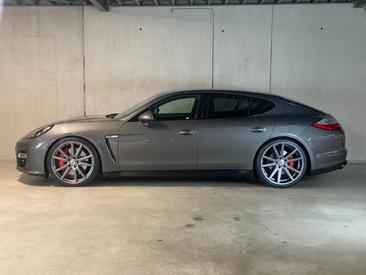 Porsche Panamera I GTS — photo 2