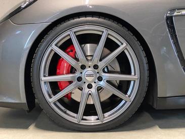 Porsche Panamera I GTS — photo 8