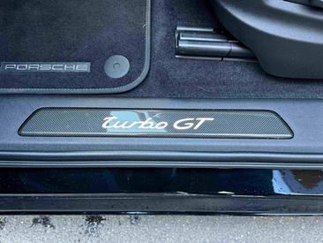 Porsche Cayenne III Turbo GT — photo 26