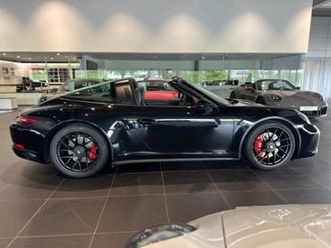 Porsche 991 II Targa 4 GTS — photo 8