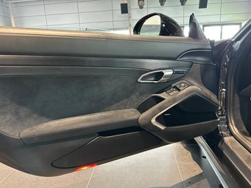 Porsche 991 II Targa 4 GTS — photo 34