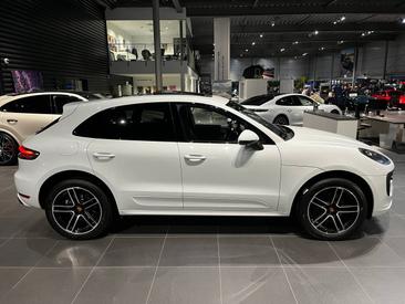Porsche Macan Base 2021 Blanc — photo 25