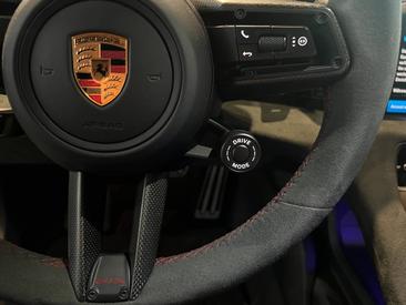 Porsche Taycan ph2 GTS — photo 16