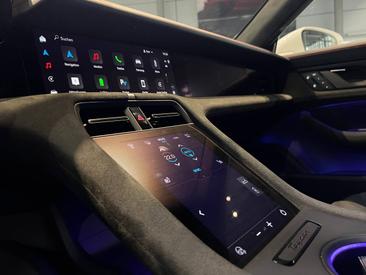 Porsche Taycan ph2 GTS — photo 20