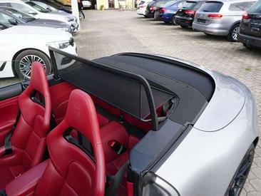 Porsche 991 I GTS — photo 14