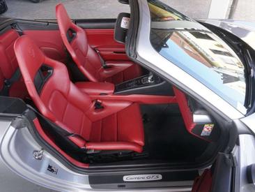 Porsche 991 I GTS — photo 19