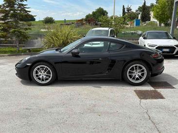 Porsche 718 Cayman — photo 4