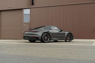 Porsche 992 I Carrera S 2023 Gris — photo 4