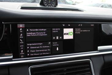 Porsche Panamera II E-Hybrid Platinum Edition — photo 20