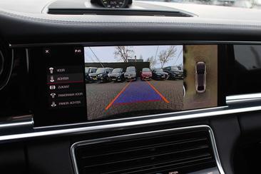 Porsche Panamera II E-Hybrid Platinum Edition — photo 29