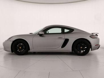 Porsche 718 Cayman T — photo 7