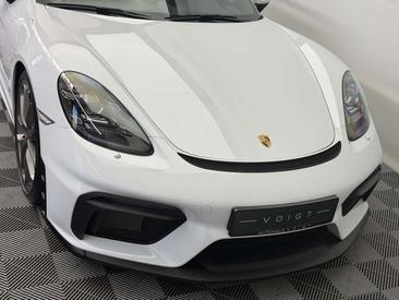 Porsche 718 Cayman GT4 — photo 39