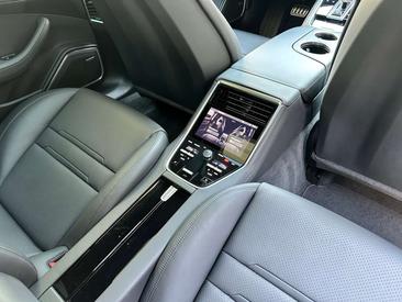 Porsche Panamera I — photo 19
