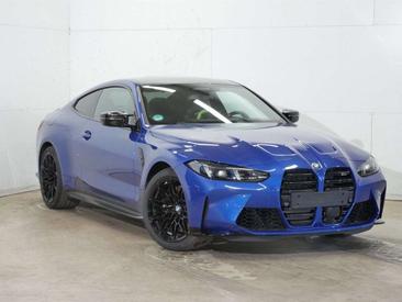 BMW M4 — photo 2